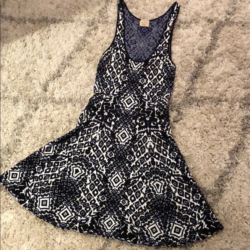 Torn by Ronnie Kobo Beautiful Summer Dress